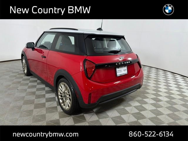 Certified 2025 MINI Cooper 2-Door Hardtop FWD image 5
