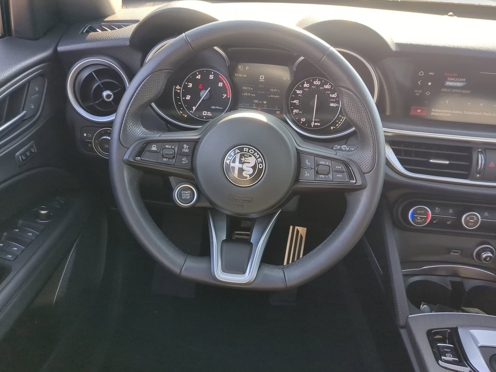 Used 2023 Alfa Romeo Stelvio Ti image 27