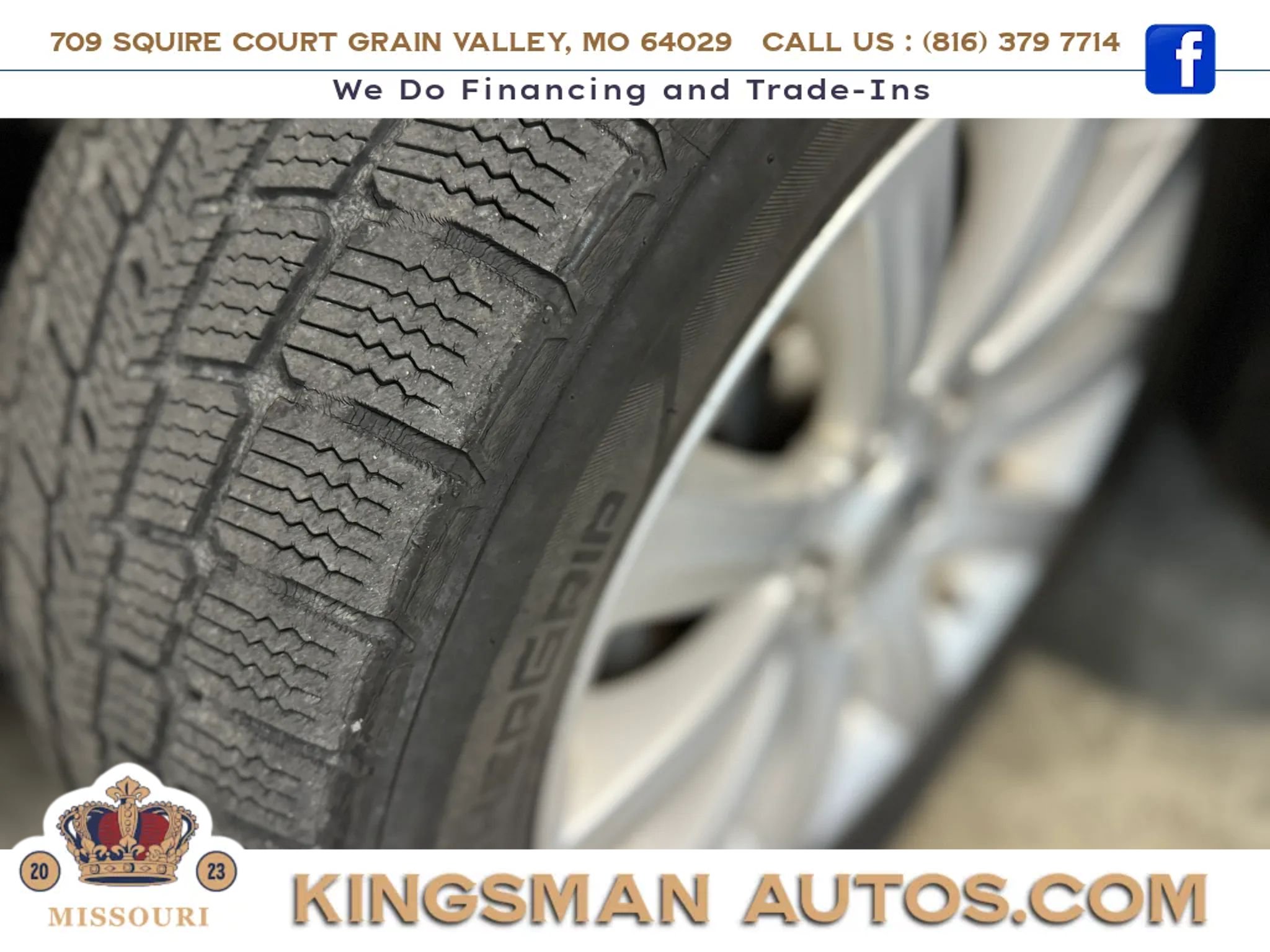Used 2013 Chrysler 200 Limited FWD image 28
