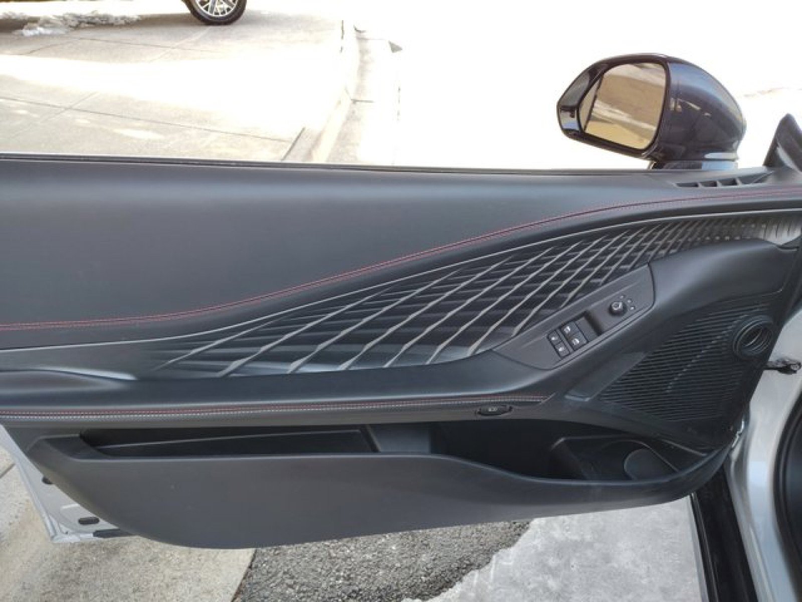 Used 2025 Dodge Charger Daytona R/T w/ Sun & Sound Package image 21