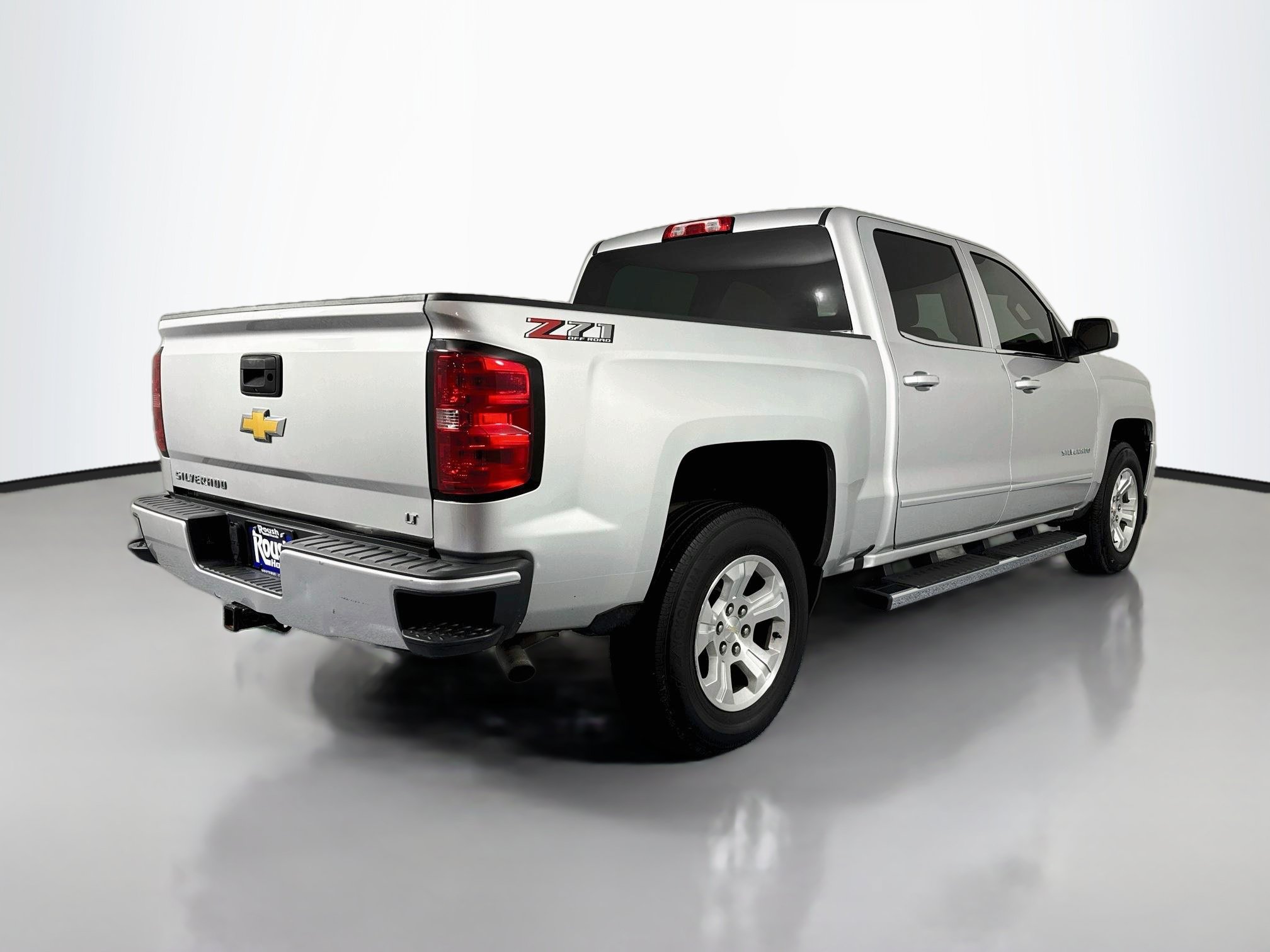 Used 2018 Chevrolet Silverado 1500 LT w/ All Star Edition AWD/4WD image 5