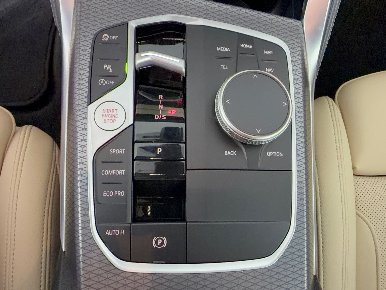Certified 2026 BMW M440i RWD image 21