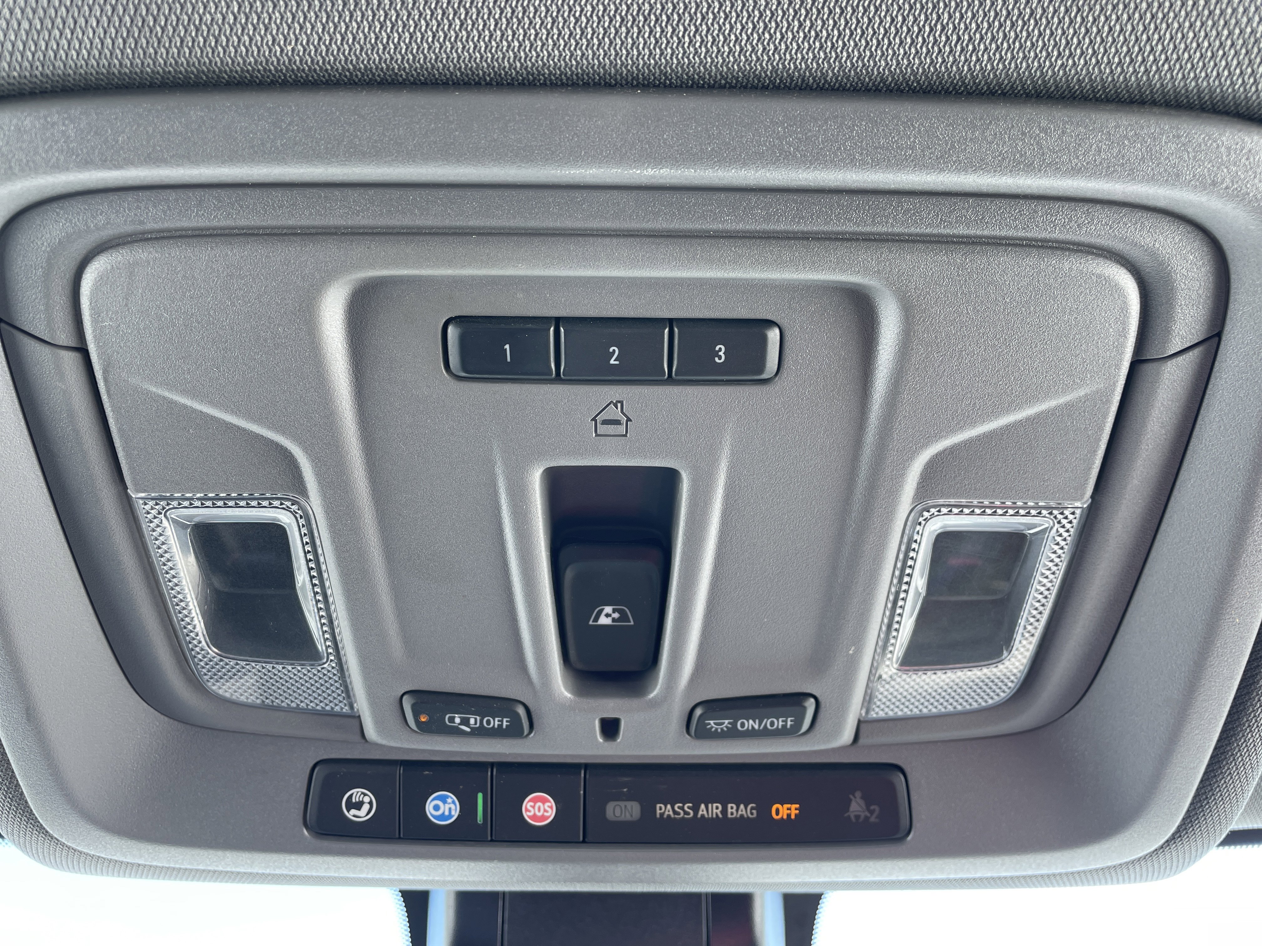 Used 2021 Chevrolet Silverado 3500 LTZ w/ LTZ Premium Package image 38