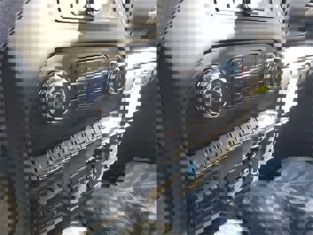 New 2025 GMC Sierra 2500 Pro w/ 1SA Pro Safety Plus Package image 20