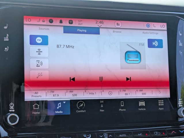 Used 2022 Jeep Grand Wagoneer Series III w/ HD Trailer Tow Package image 13