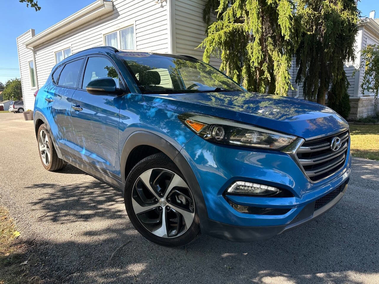 Used 2016 Hyundai Tucson Limited w/ Option Group 03