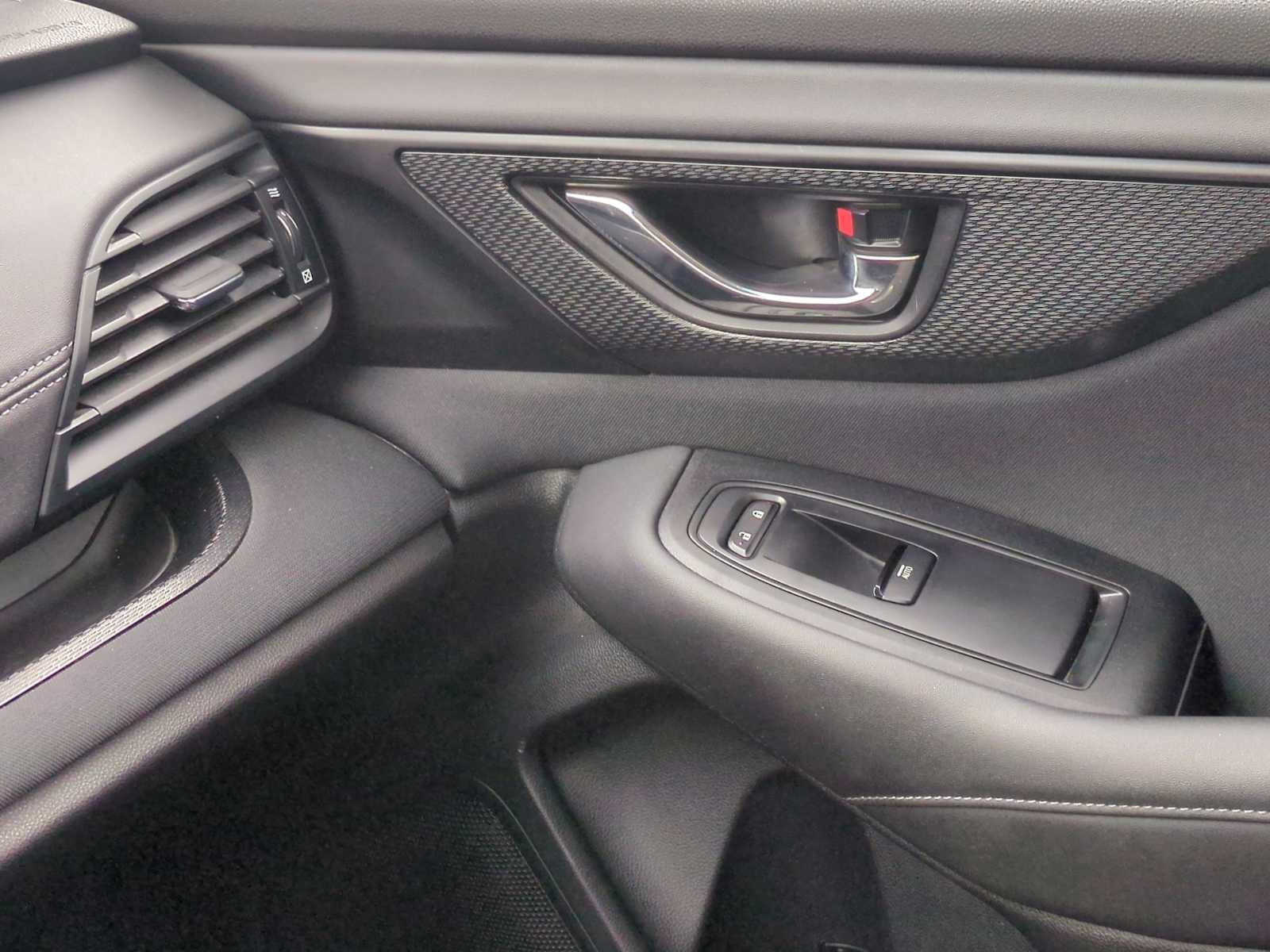 Used 2021 Subaru Legacy Premium image 29