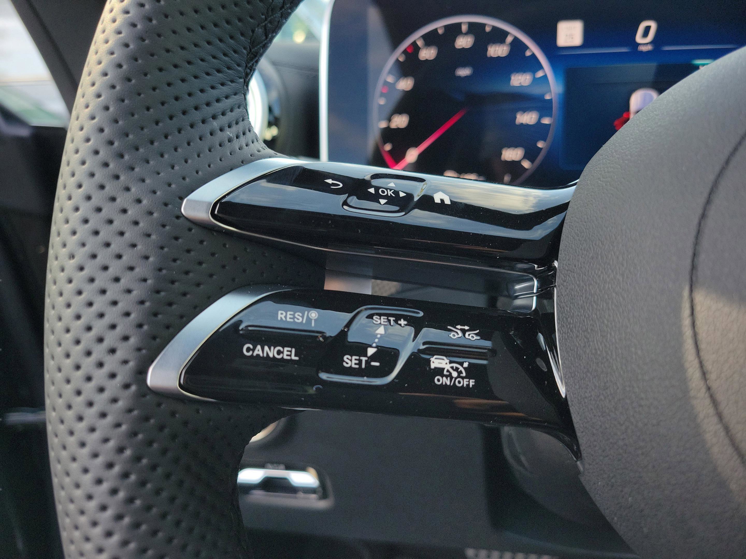 New 2026 Mercedes-Benz CLE 300 4MATIC Cabriolet image 19