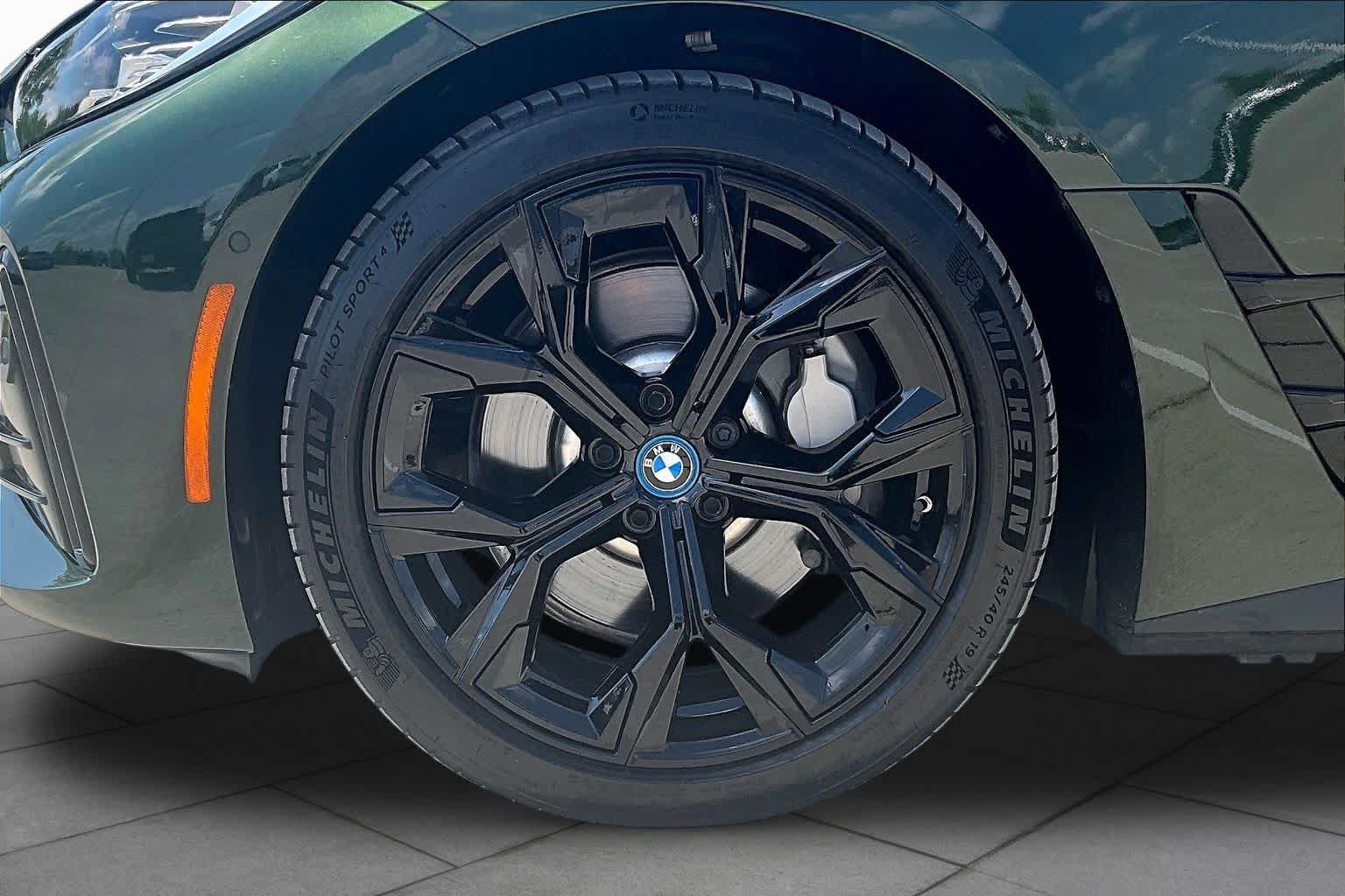 Used 2024 BMW i4 eDrive40 w/ M Sport Package RWD image 10