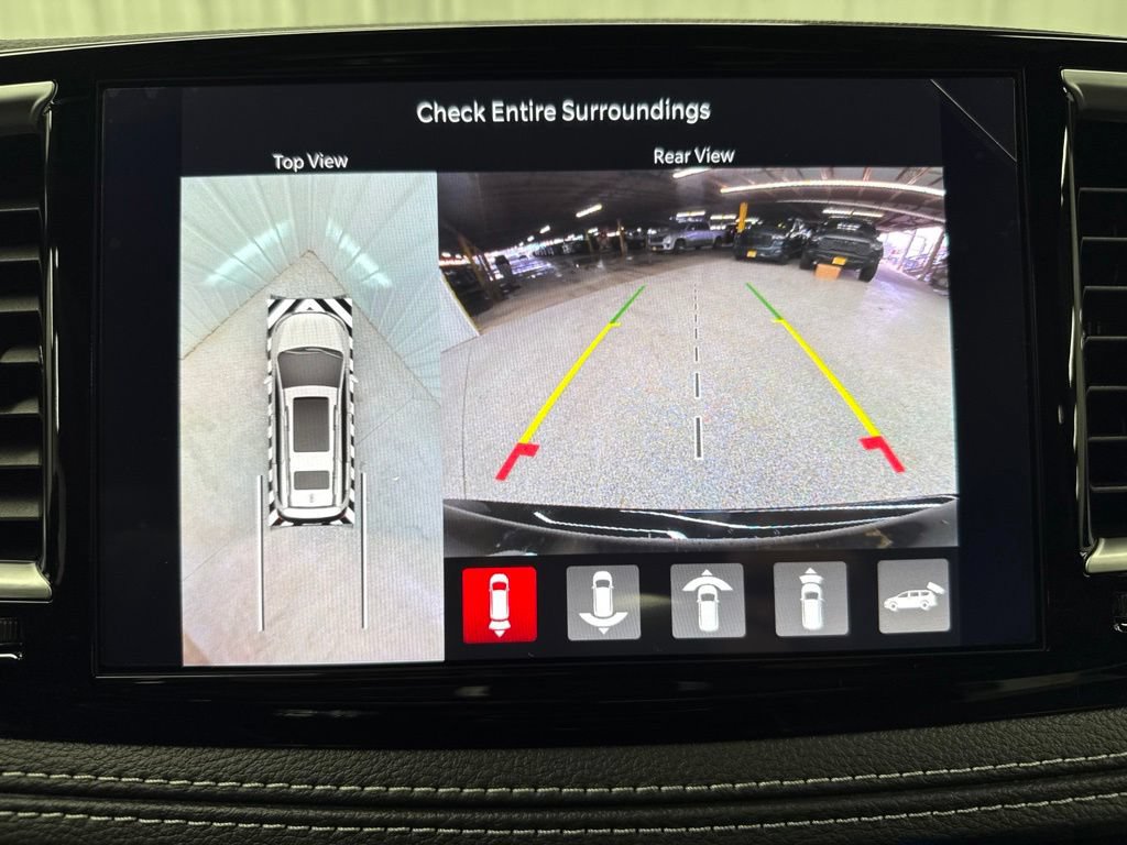 Used 2026 Chrysler Pacifica Limited w/ Uconnect Theater Family Group FWD image 26