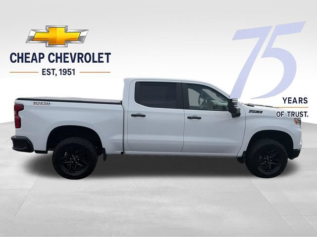 Used 2024 Chevrolet Silverado 1500 LT Trail Boss w/ Convenience Package II AWD/4WD image 6