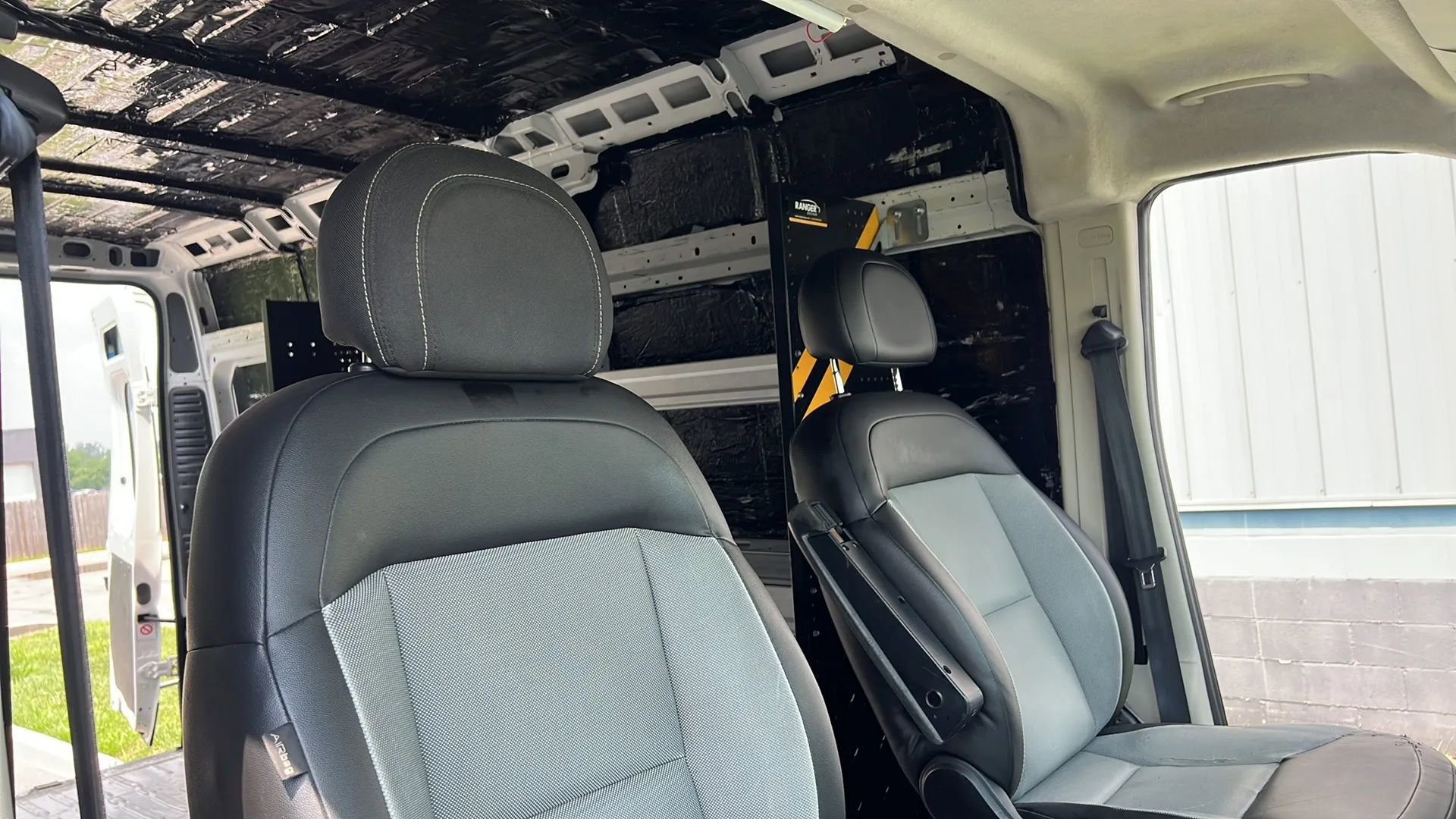 Used 2016 RAM ProMaster 2500 image 22