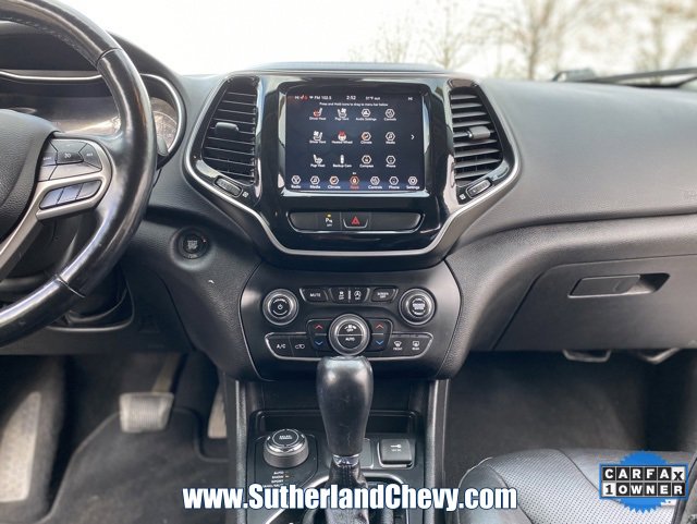 Used 2020 Jeep Cherokee Limited w/ Luxury Group image 24