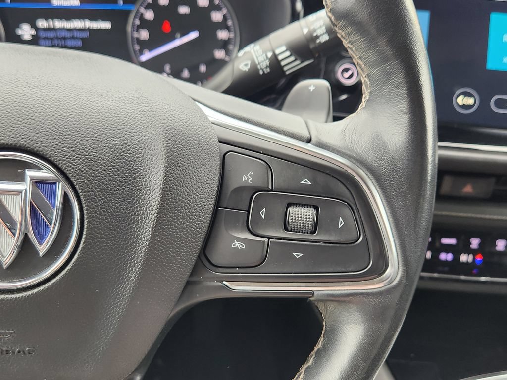 Used 2021 Buick Envision Avenir w/ Technology Package II AWD/4WD image 18