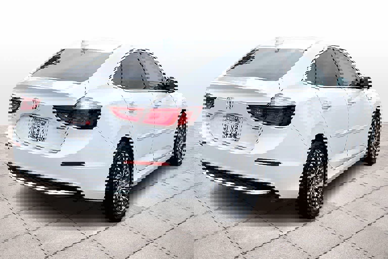 Used 2019 Honda Insight Touring image 15