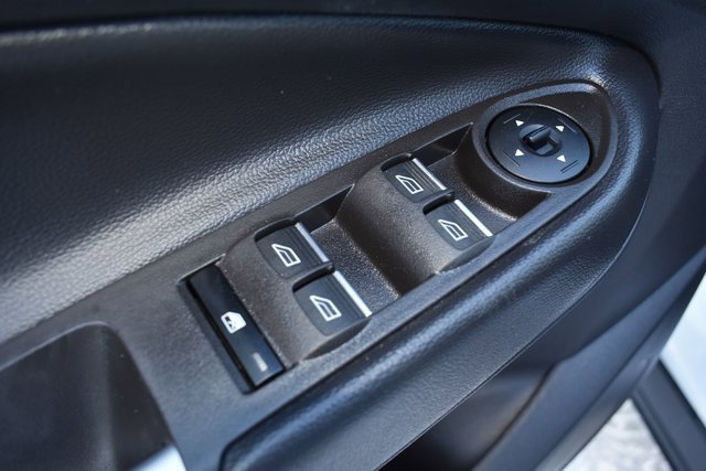 Used 2019 Ford Escape SEL image 15