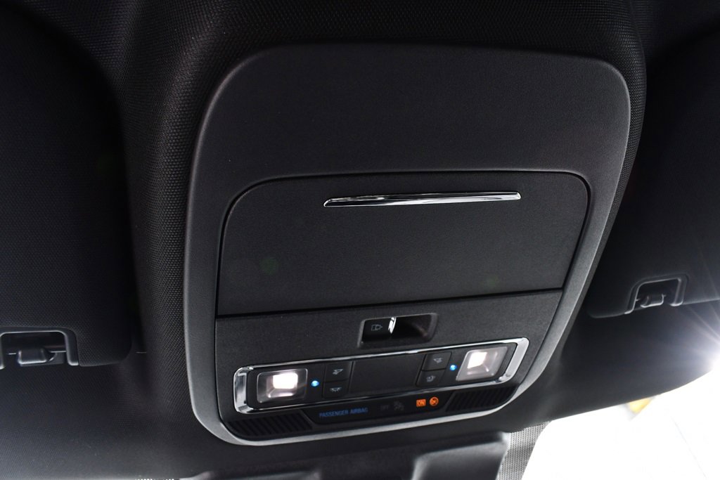 New 2026 Ford F350 Platinum w/ Tremor Off-Road Package image 36