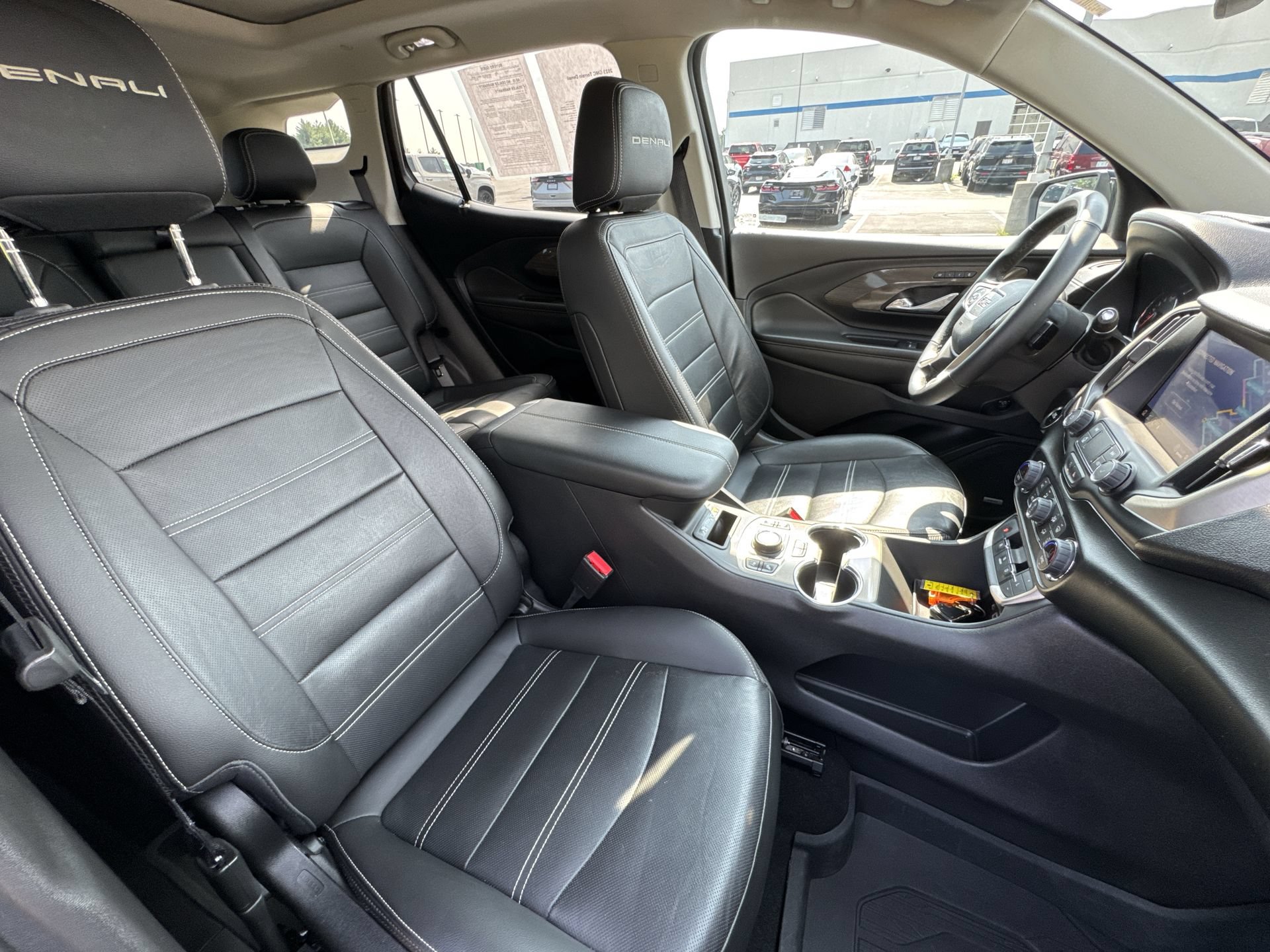 Certified 2023 GMC Terrain Denali w/ Black Diamond Edition AWD/4WD image 26