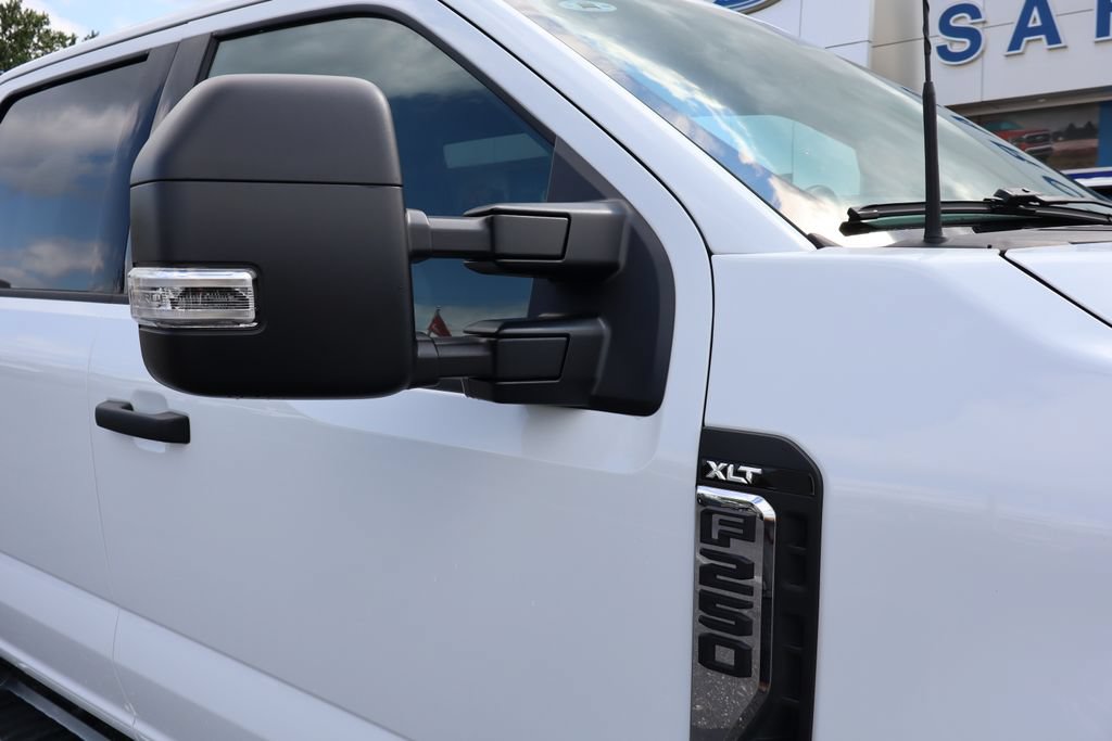 Used 2025 Ford F250 XLT AWD/4WD image 20