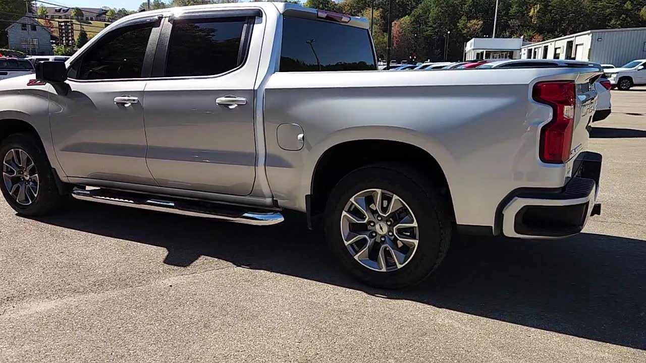 Used 2022 Chevrolet Silverado 1500 RST image 6