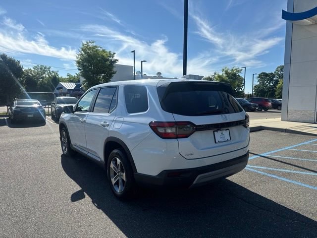 Used 2023 Honda Pilot EX-L image 6