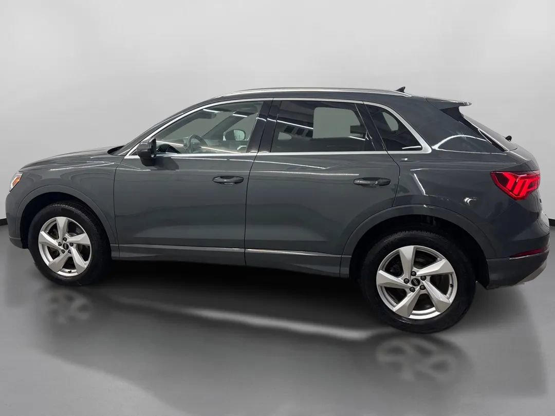 Used 2022 Audi Q3 2.0T Premium Plus image 5