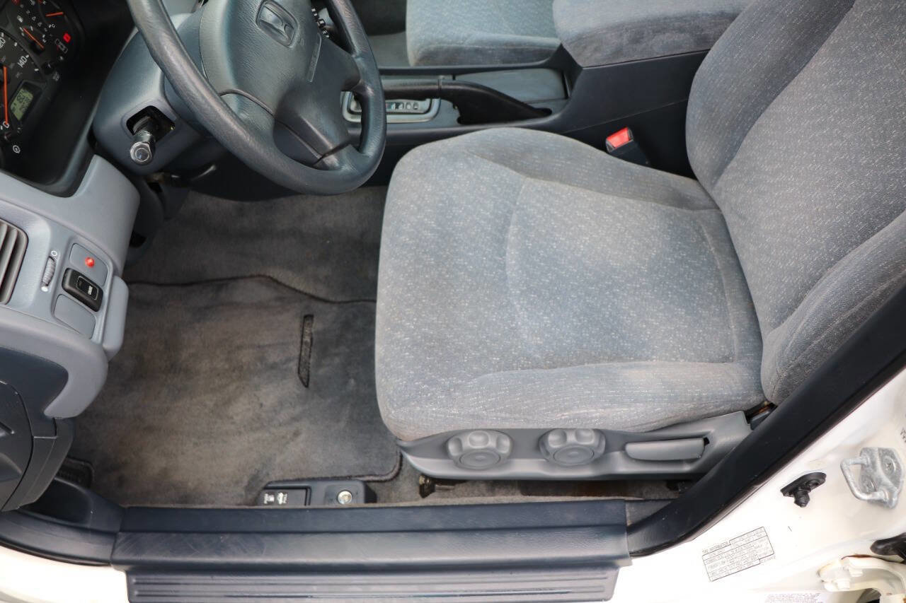 Used 2001 Honda Accord LX image 22