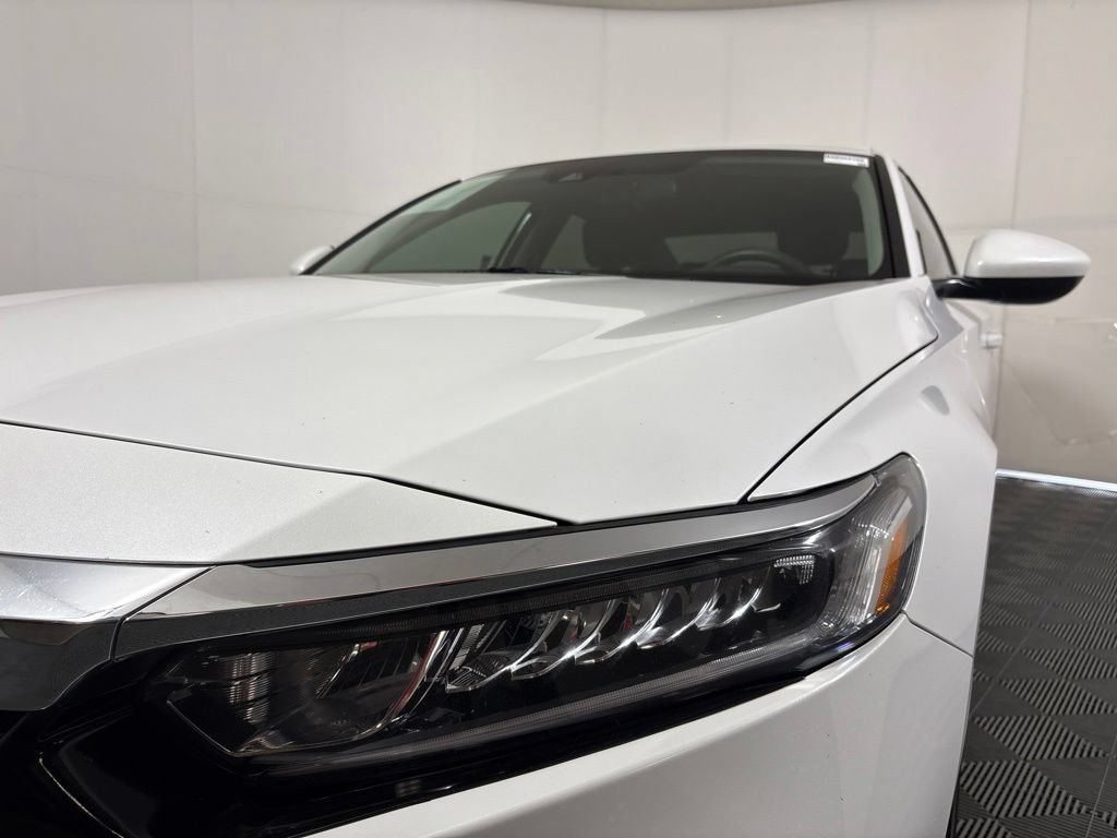 Used 2022 Honda Accord LX image 9