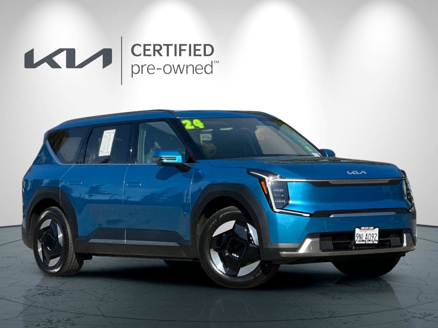Certified 2024 Kia EV9 Wind AWD/4WD image 2
