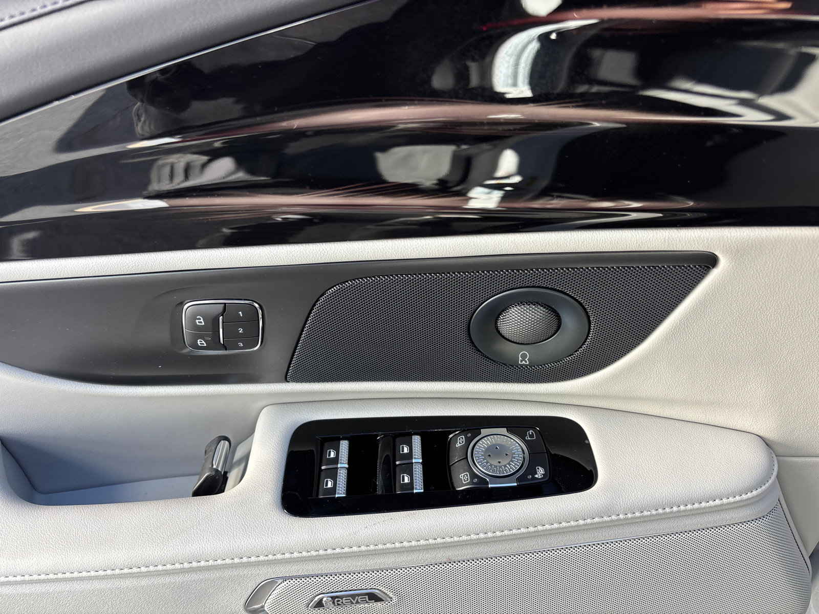 New 2026 Lincoln Nautilus Premier w/ Equipment Group 102A image 12