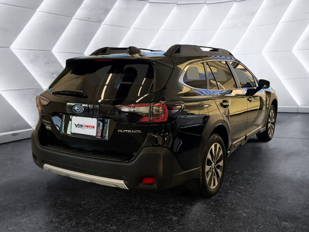 Used 2025 Subaru Outback Limited image 4