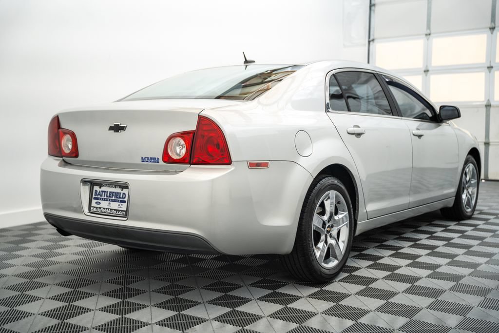 Used 2010 Chevrolet Malibu LS FWD image 7