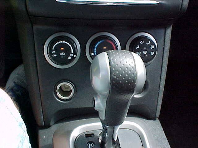 Used 2013 Nissan Rogue AWD image 28