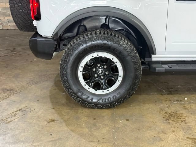 Used 2023 Ford Bronco Big Bend w/ Sasquatch Package AWD/4WD image 2