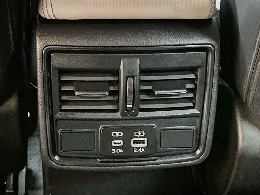 Used 2025 Subaru Forester Limited w/ Popular Package AWD/4WD image 27