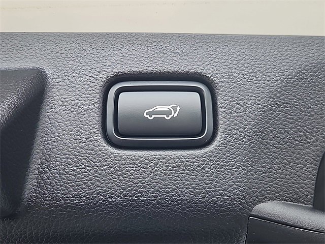 Certified 2024 Kia Seltos SX w/ SX Sunroof Package image 22