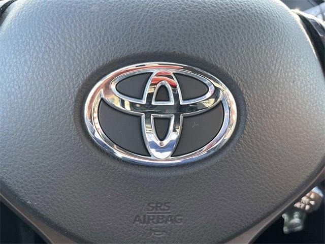 Used 2018 Toyota C-HR XLE image 29