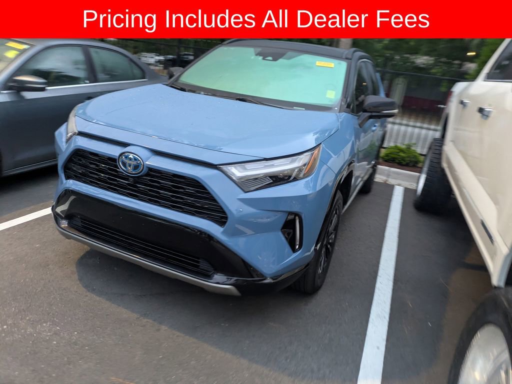 Used 2024 Toyota RAV4 XSE w/ Advanced Technology Package AWD/4WD image 4