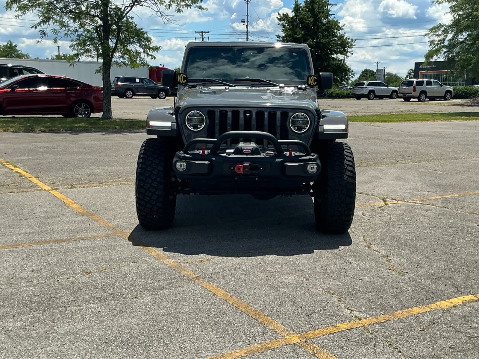 Used 2022 Jeep Gladiator Rubicon w/ LED Lighting Group AWD/4WD image 8