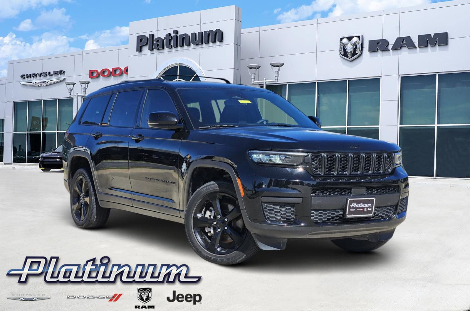 Used 2023 Jeep Grand Cherokee L Laredo