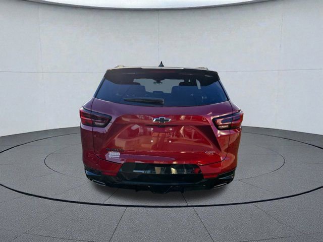 New 2025 Chevrolet Blazer RS w/ Driver Confidence II Package FWD image 4