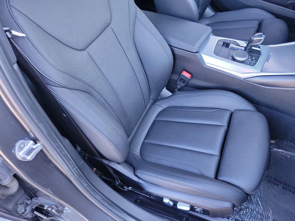 Used 2020 BMW 330i xDrive 330i xDrive w/ Premium Package image 20