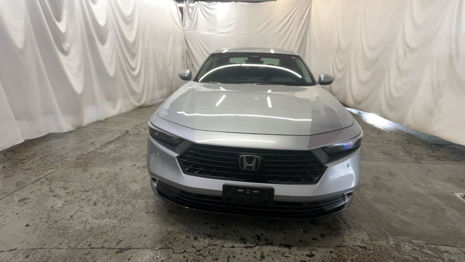 Used 2024 Honda Accord EX-L image 16