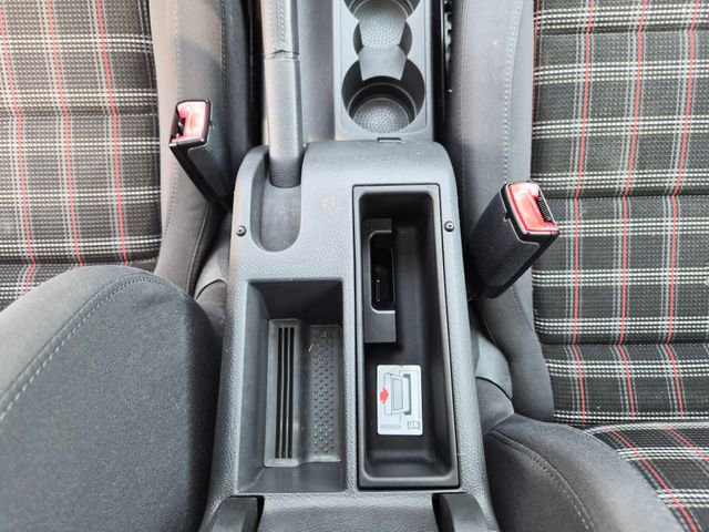 Used 2009 Volkswagen GTI 2-Door FWD image 30