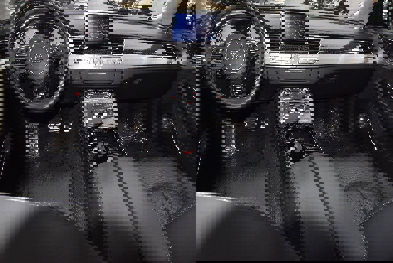 Used 2014 Audi S8 w/ Cold Weather Package image 16