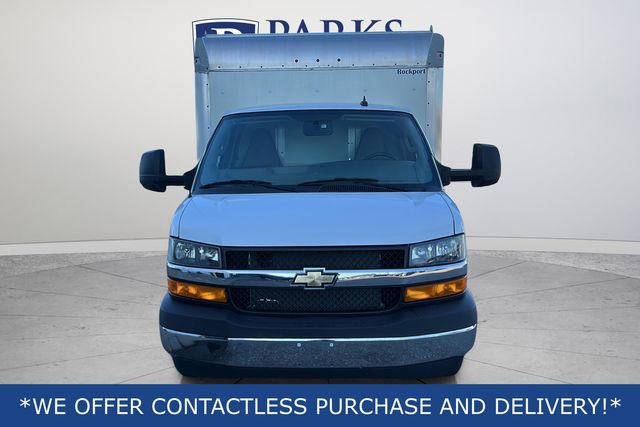 Used 2022 Chevrolet Express 3500 w/ Power Convenience Package image 2