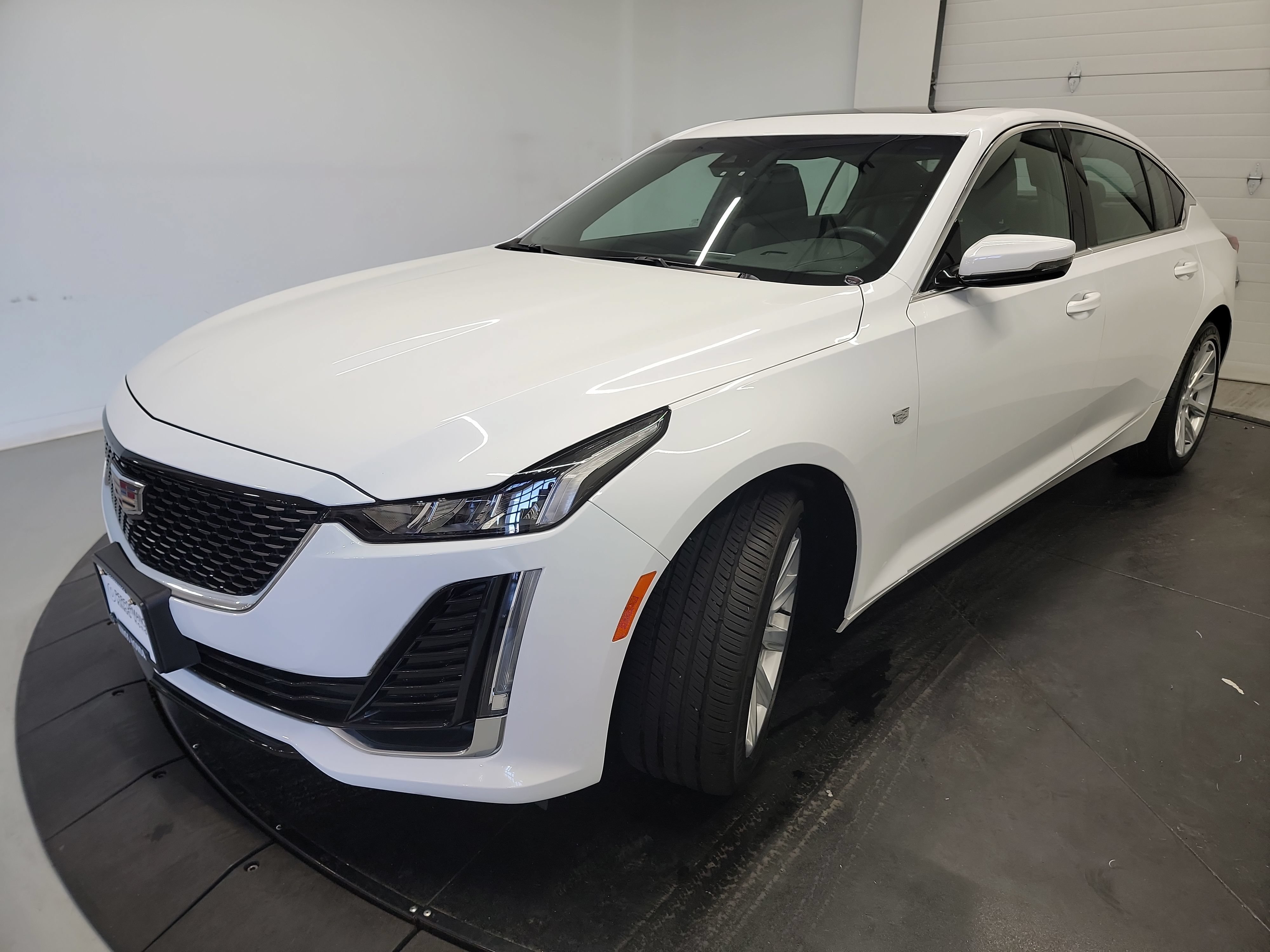Used 2024 Cadillac CT5 Luxury w/ Sun And Sound Package AWD/4WD image 3