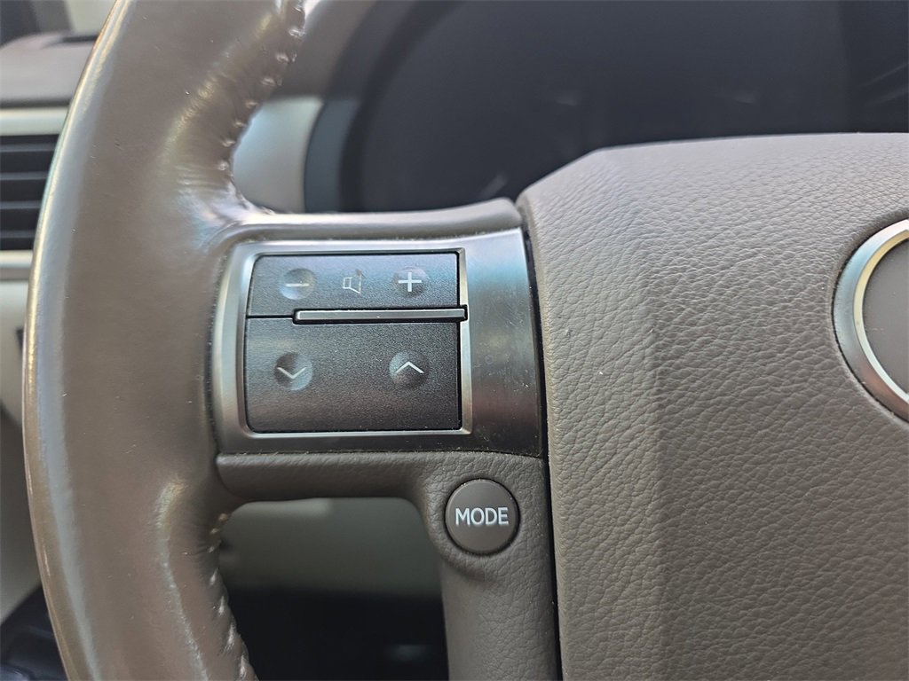 Used 2015 Lexus GX 460 image 18