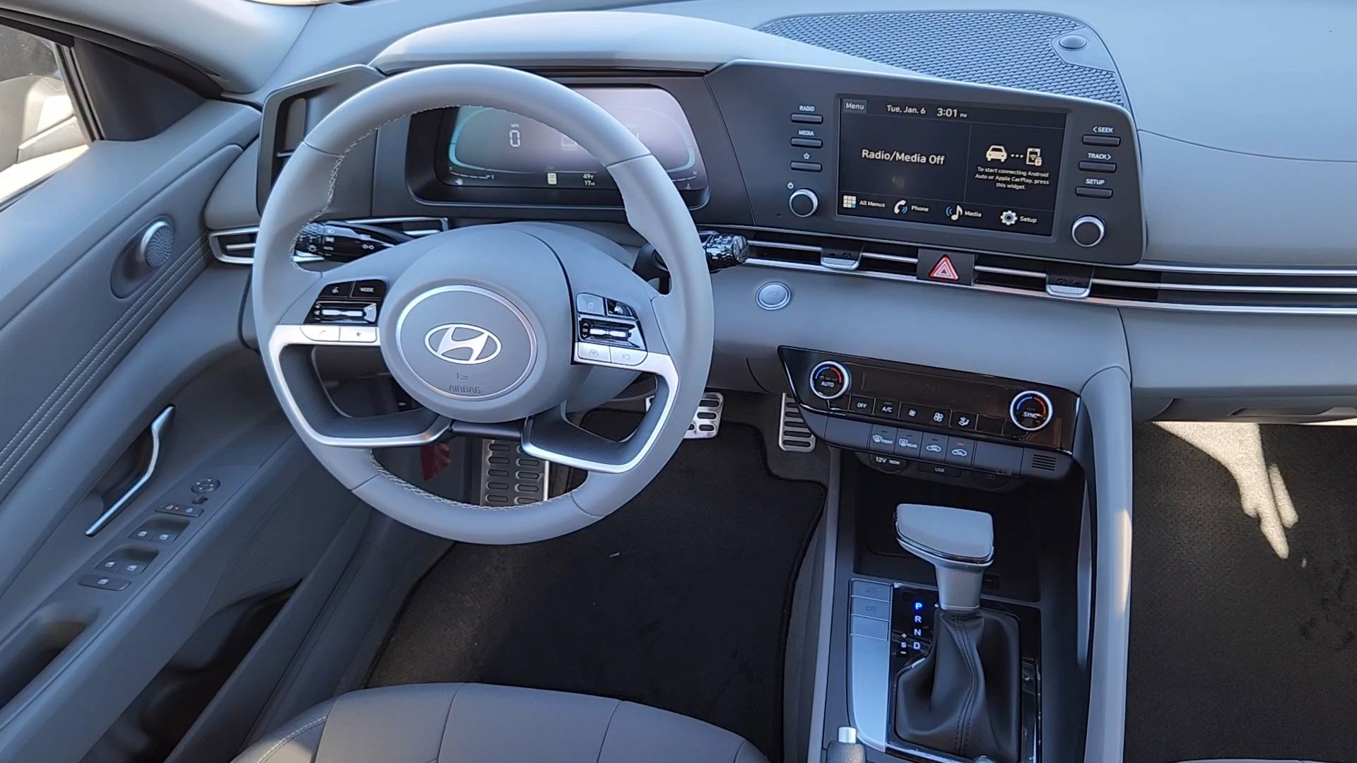 New 2026 Hyundai Elantra Sport image 5