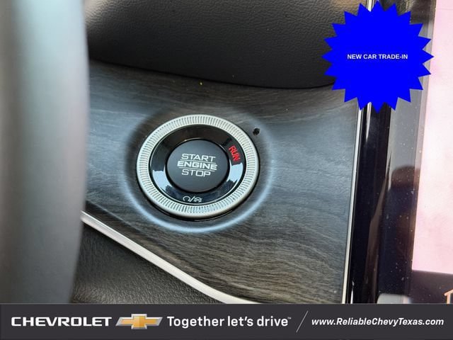 Used 2023 Jeep Grand Cherokee Limited w/ Black Appearance Package AWD/4WD image 22